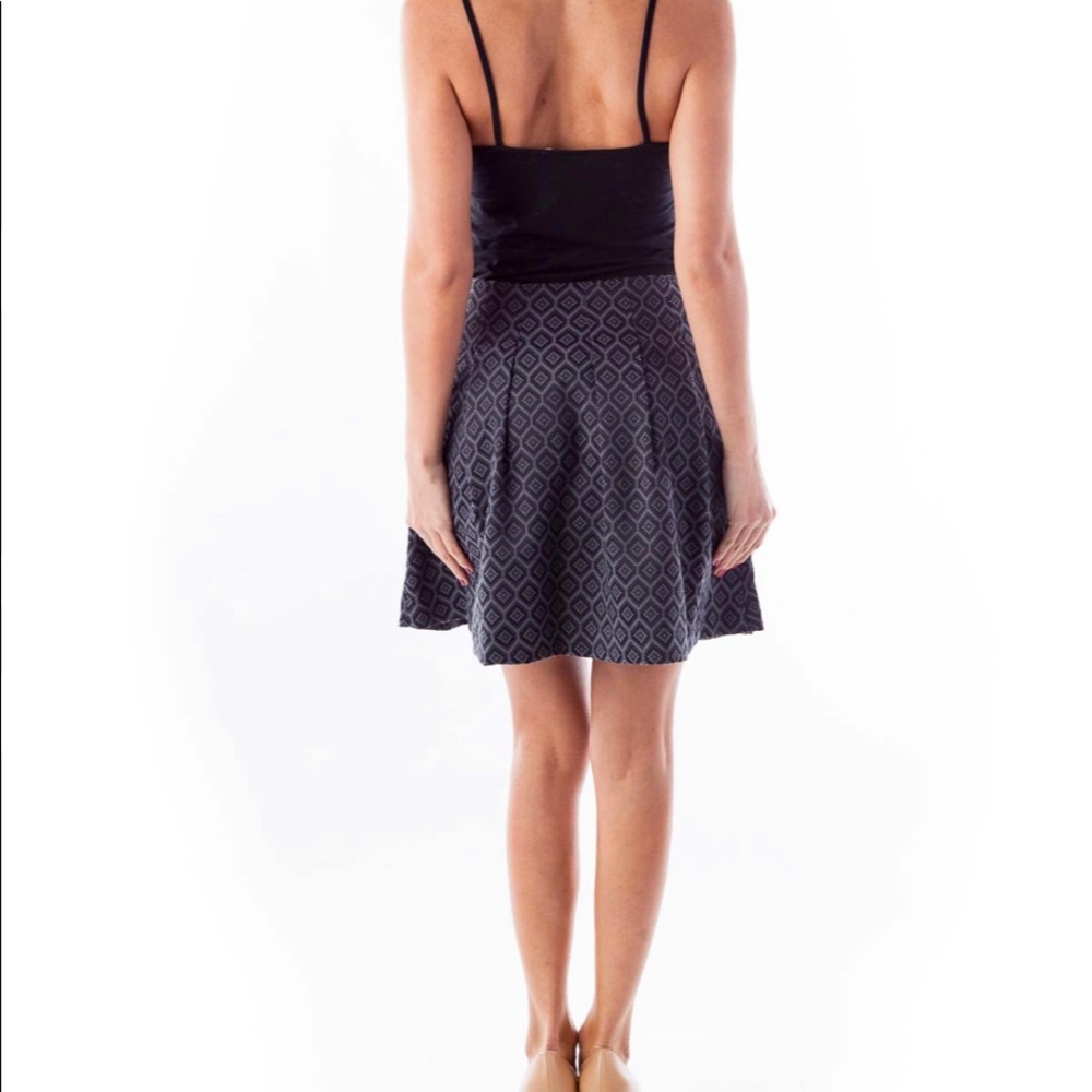 BANANA REPUBLIC NAVY BLUE FLARE MINI SKIRT with POCKETS - Picture 3 of 15